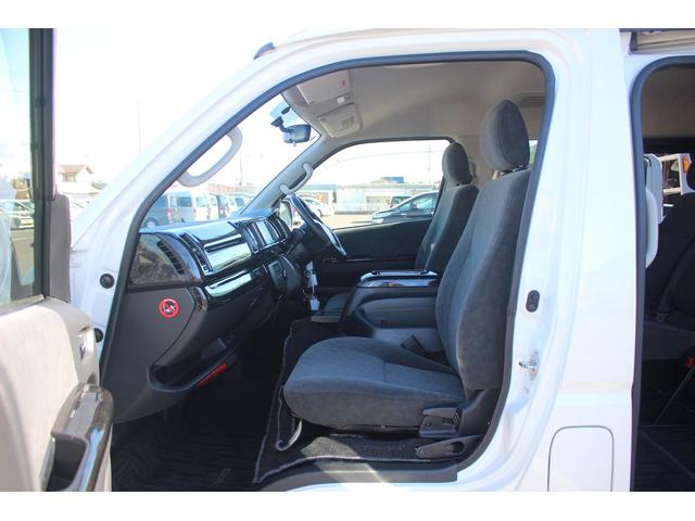 ハイエースワゴン ＧＬ　ナビ　バックカメラ　１０人乗り　片側スライドドア　ＬＥＤヘッドライト　１００Ｖ電源　Ｂｌｕｅｔｏｏｔｈ接続　ＥＴＣ　キーレスエントリーシステム　電動格納ミラー　ＣＤ・ＤＶＤ再生　オートライト（41枚目）