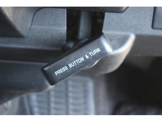 ハイエースワゴン ＧＬ　ナビ　バックカメラ　１０人乗り　片側スライドドア　ＬＥＤヘッドライト　１００Ｖ電源　Ｂｌｕｅｔｏｏｔｈ接続　ＥＴＣ　キーレスエントリーシステム　電動格納ミラー　ＣＤ・ＤＶＤ再生　オートライト（47枚目）