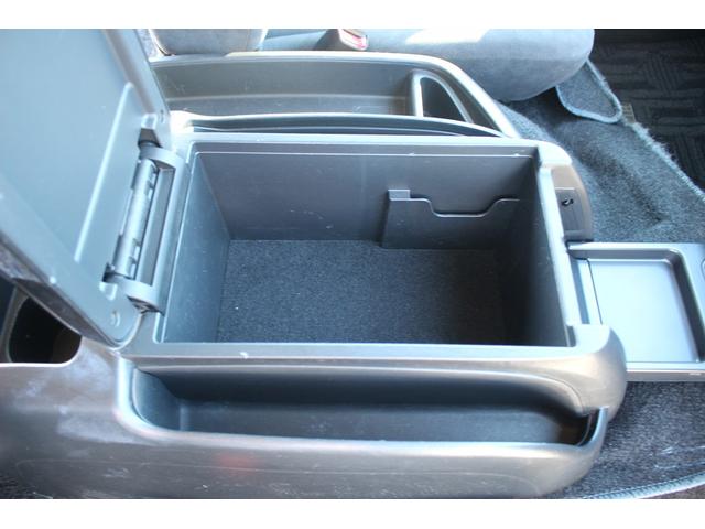 ハイエースワゴン ＧＬ　ナビ　バックカメラ　１０人乗り　片側スライドドア　ＬＥＤヘッドライト　１００Ｖ電源　Ｂｌｕｅｔｏｏｔｈ接続　ＥＴＣ　キーレスエントリーシステム　電動格納ミラー　ＣＤ・ＤＶＤ再生　オートライト（51枚目）