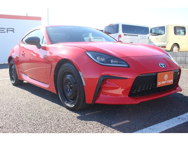 ＧＲ８６ ＲＣ　後期型　禁煙車　ワンオーナー　６速マニュアル　レーダークルーズコントロール　ＥＴＣ２．０　ＬＥＤヘッドライト　電動格納ミラー　クリアランスソナー　プッシュスタート　充電用ＵＳＢ端子（8枚目）