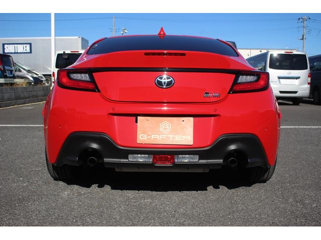 ＧＲ８６ ＲＣ　後期型　禁煙車　ワンオーナー　６速マニュアル　レーダークルーズコントロール　ＥＴＣ２．０　ＬＥＤヘッドライト　電動格納ミラー　クリアランスソナー　プッシュスタート　充電用ＵＳＢ端子（13枚目）