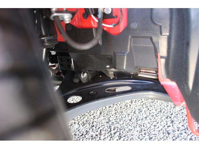 ＧＲ８６ ＲＣ　後期型　禁煙車　ワンオーナー　６速マニュアル　レーダークルーズコントロール　ＥＴＣ２．０　ＬＥＤヘッドライト　電動格納ミラー　クリアランスソナー　プッシュスタート　充電用ＵＳＢ端子（27枚目）