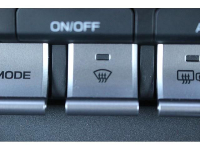 ＧＲ８６ ＲＣ　後期型　禁煙車　ワンオーナー　６速マニュアル　レーダークルーズコントロール　ＥＴＣ２．０　ＬＥＤヘッドライト　電動格納ミラー　クリアランスソナー　プッシュスタート　充電用ＵＳＢ端子（45枚目）