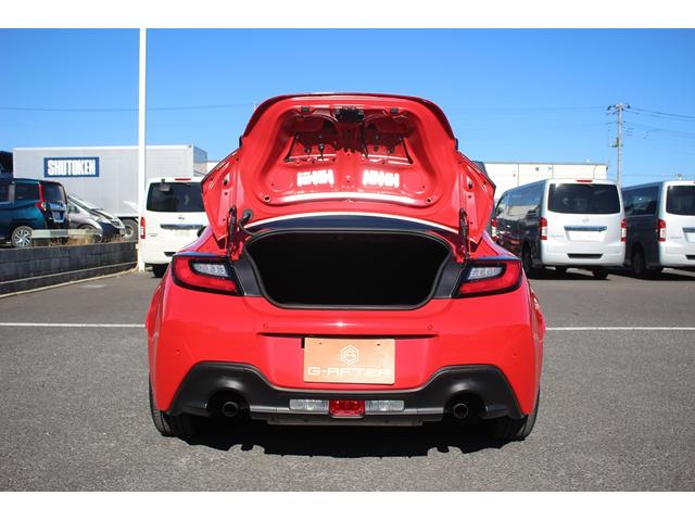 ＧＲ８６ ＲＣ　後期型　禁煙車　ワンオーナー　６速マニュアル　レーダークルーズコントロール　ＥＴＣ２．０　ＬＥＤヘッドライト　電動格納ミラー　クリアランスソナー　プッシュスタート　充電用ＵＳＢ端子（65枚目）