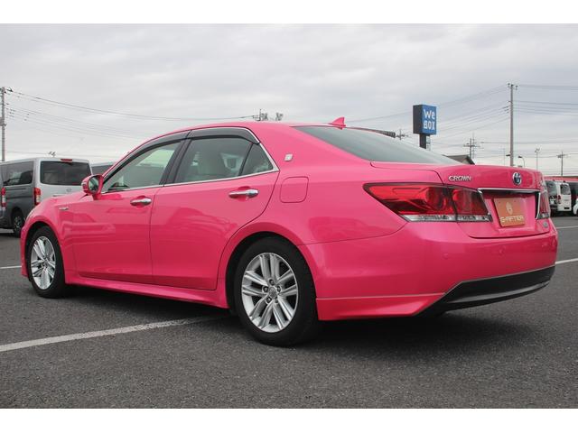 クラウンハイブリッド アスリートＧ　禁煙車　純正８型ナビ　フルセグＴＶ　バックカメラ　白革シート　衝突軽減ブレーキ　レーダークルーズコントロール　ＥＴＣ　ＬＥＤヘッドライト　ブラインドスポットモニター　シートヒーター・シートエアコン（13枚目）