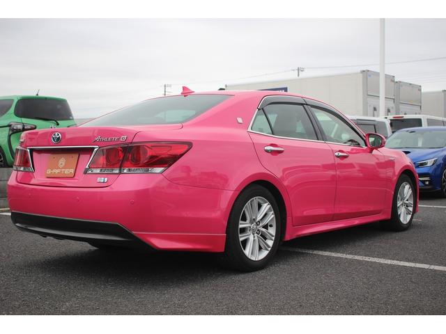 クラウンハイブリッド アスリートＧ　禁煙車　純正８型ナビ　フルセグＴＶ　バックカメラ　白革シート　衝突軽減ブレーキ　レーダークルーズコントロール　ＥＴＣ　ＬＥＤヘッドライト　ブラインドスポットモニター　シートヒーター・シートエアコン（15枚目）