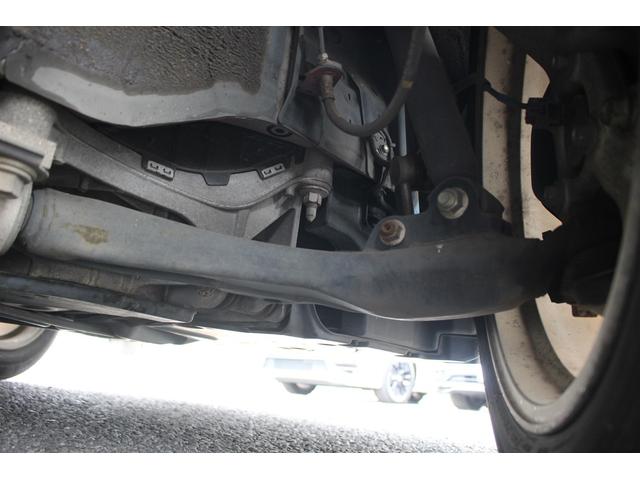 クラウンハイブリッド アスリートＧ　禁煙車　純正８型ナビ　フルセグＴＶ　バックカメラ　白革シート　衝突軽減ブレーキ　レーダークルーズコントロール　ＥＴＣ　ＬＥＤヘッドライト　ブラインドスポットモニター　シートヒーター・シートエアコン（34枚目）