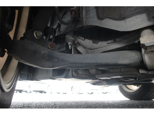 クラウンハイブリッド アスリートＧ　禁煙車　純正８型ナビ　フルセグＴＶ　バックカメラ　白革シート　衝突軽減ブレーキ　レーダークルーズコントロール　ＥＴＣ　ＬＥＤヘッドライト　ブラインドスポットモニター　シートヒーター・シートエアコン（35枚目）