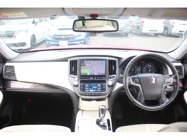 クラウンハイブリッド アスリートＧ　禁煙車　純正８型ナビ　フルセグＴＶ　バックカメラ　白革シート　衝突軽減ブレーキ　レーダークルーズコントロール　ＥＴＣ　ＬＥＤヘッドライト　ブラインドスポットモニター　シートヒーター・シートエアコン（48枚目）