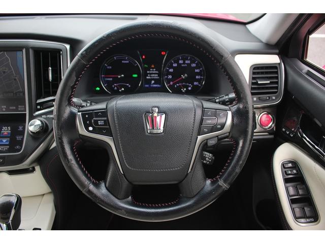 クラウンハイブリッド アスリートＧ　禁煙車　純正８型ナビ　フルセグＴＶ　バックカメラ　白革シート　衝突軽減ブレーキ　レーダークルーズコントロール　ＥＴＣ　ＬＥＤヘッドライト　ブラインドスポットモニター　シートヒーター・シートエアコン（49枚目）