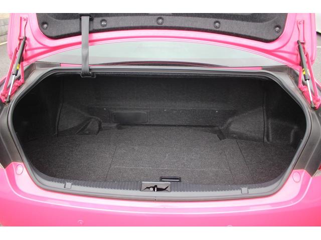 クラウンハイブリッド アスリートＧ　禁煙車　純正８型ナビ　フルセグＴＶ　バックカメラ　白革シート　衝突軽減ブレーキ　レーダークルーズコントロール　ＥＴＣ　ＬＥＤヘッドライト　ブラインドスポットモニター　シートヒーター・シートエアコン（72枚目）