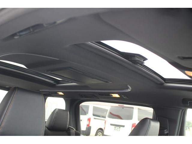 ヴェルファイア ２．５Ｚ　ゴールデンアイズ　後期型　禁煙車　純正１０．５型ナビ　モデリスタフルエアロ　サンルーフ　後席モニター　電動リアゲート　バックカメラ　ＬＥＤヘッドライト　ＥＴＣ２．０　衝突軽減ブレーキ　ウォークスルー（5枚目）