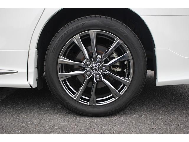 ヴェルファイア ２．５Ｚ　ゴールデンアイズ　後期型　禁煙車　純正１０．５型ナビ　モデリスタフルエアロ　サンルーフ　後席モニター　電動リアゲート　バックカメラ　ＬＥＤヘッドライト　ＥＴＣ２．０　衝突軽減ブレーキ　ウォークスルー（17枚目）