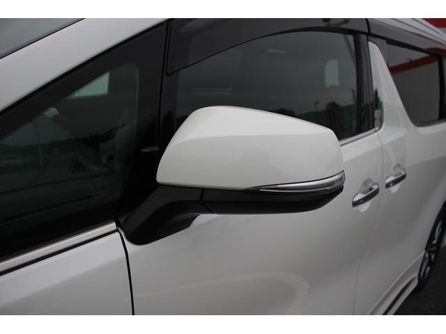 ヴェルファイア ２．５Ｚ　ゴールデンアイズ　後期型　禁煙車　純正１０．５型ナビ　モデリスタフルエアロ　サンルーフ　後席モニター　電動リアゲート　バックカメラ　ＬＥＤヘッドライト　ＥＴＣ２．０　衝突軽減ブレーキ　ウォークスルー（31枚目）