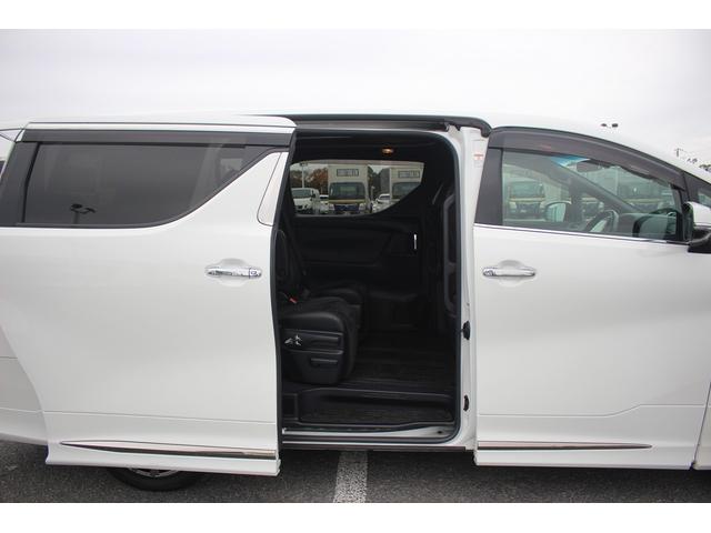 ヴェルファイア ２．５Ｚ　ゴールデンアイズ　後期型　禁煙車　純正１０．５型ナビ　モデリスタフルエアロ　サンルーフ　後席モニター　電動リアゲート　バックカメラ　ＬＥＤヘッドライト　ＥＴＣ２．０　衝突軽減ブレーキ　ウォークスルー（38枚目）