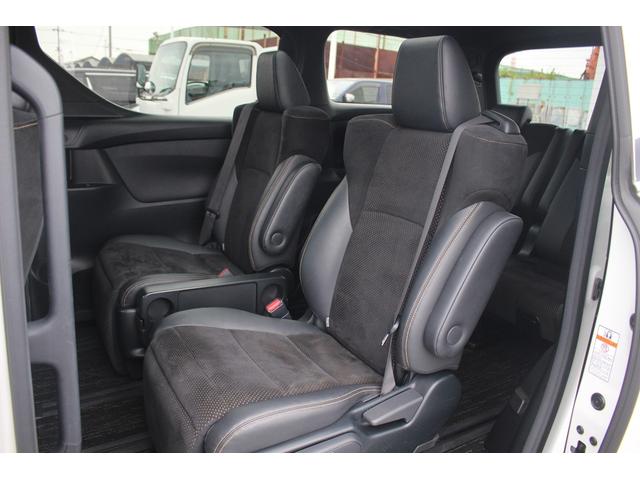 ヴェルファイア ２．５Ｚ　ゴールデンアイズ　後期型　禁煙車　純正１０．５型ナビ　モデリスタフルエアロ　サンルーフ　後席モニター　電動リアゲート　バックカメラ　ＬＥＤヘッドライト　ＥＴＣ２．０　衝突軽減ブレーキ　ウォークスルー（49枚目）