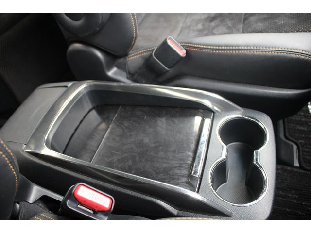 ヴェルファイア ２．５Ｚ　ゴールデンアイズ　後期型　禁煙車　純正１０．５型ナビ　モデリスタフルエアロ　サンルーフ　後席モニター　電動リアゲート　バックカメラ　ＬＥＤヘッドライト　ＥＴＣ２．０　衝突軽減ブレーキ　ウォークスルー（66枚目）