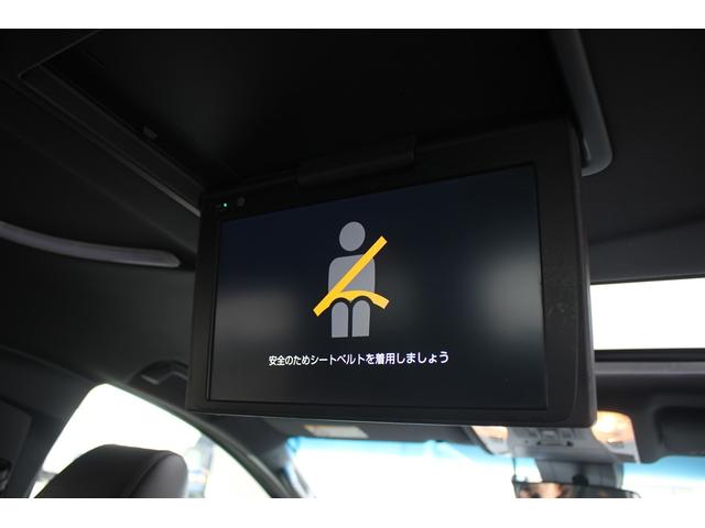 ヴェルファイア ２．５Ｚ　ゴールデンアイズ　後期型　禁煙車　純正１０．５型ナビ　モデリスタフルエアロ　サンルーフ　後席モニター　電動リアゲート　バックカメラ　ＬＥＤヘッドライト　ＥＴＣ２．０　衝突軽減ブレーキ　ウォークスルー（68枚目）