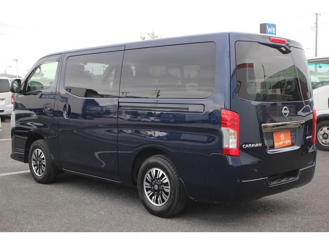 キャラバン 　禁煙車　純正ナビ　ワンオーナー　フルセグＴＶ　革シート　シートヒーター　両側電動スライドドア　ＬＥＤヘッドライト　クリアランスソナー　衝突軽減ブレーキ　ＥＴＣ　純正１５インチアルミホイール（11枚目）