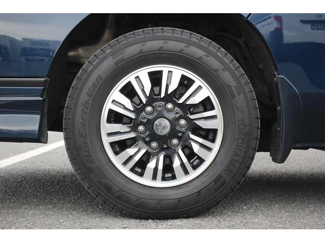 キャラバン 　禁煙車　純正ナビ　ワンオーナー　フルセグＴＶ　革シート　シートヒーター　両側電動スライドドア　ＬＥＤヘッドライト　クリアランスソナー　衝突軽減ブレーキ　ＥＴＣ　純正１５インチアルミホイール（16枚目）