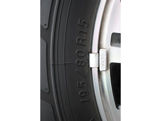 キャラバン 　禁煙車　純正ナビ　ワンオーナー　フルセグＴＶ　革シート　シートヒーター　両側電動スライドドア　ＬＥＤヘッドライト　クリアランスソナー　衝突軽減ブレーキ　ＥＴＣ　純正１５インチアルミホイール（20枚目）