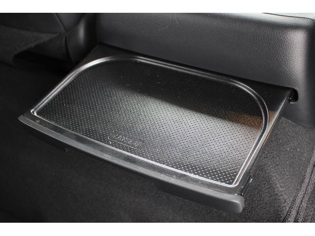 キャラバン 　禁煙車　純正ナビ　ワンオーナー　フルセグＴＶ　革シート　シートヒーター　両側電動スライドドア　ＬＥＤヘッドライト　クリアランスソナー　衝突軽減ブレーキ　ＥＴＣ　純正１５インチアルミホイール（69枚目）