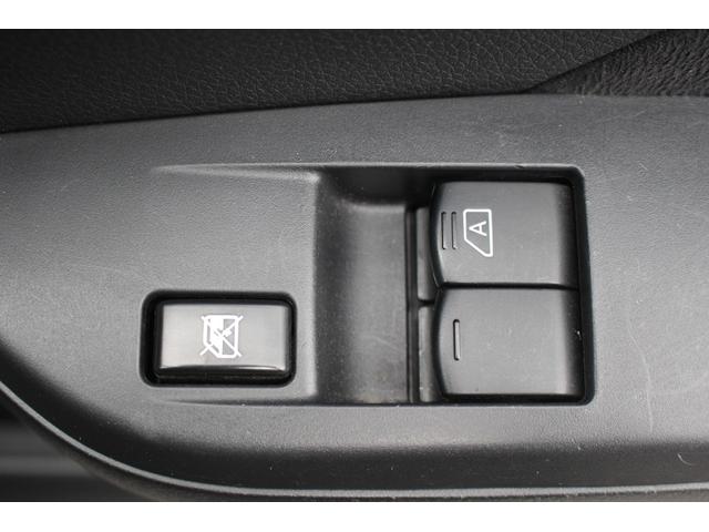 キャラバン 　禁煙車　純正ナビ　ワンオーナー　フルセグＴＶ　革シート　シートヒーター　両側電動スライドドア　ＬＥＤヘッドライト　クリアランスソナー　衝突軽減ブレーキ　ＥＴＣ　純正１５インチアルミホイール（71枚目）