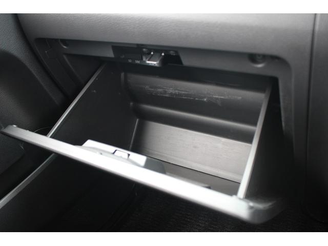 キャラバン 　禁煙車　純正ナビ　ワンオーナー　フルセグＴＶ　革シート　シートヒーター　両側電動スライドドア　ＬＥＤヘッドライト　クリアランスソナー　衝突軽減ブレーキ　ＥＴＣ　純正１５インチアルミホイール（74枚目）