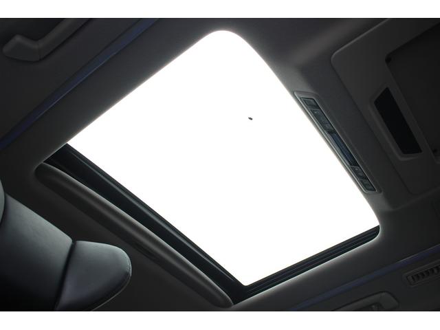 ヴェルファイアハイブリッド ＺＲ　Ｇエディション　後期型　禁煙車　純正１０．５インチナビ　ＪＢＬサウンド　フルセグＴＶ　全周囲カメラ　モデリスタフルエアロ　サンルーフ　ＥＴＣ２．０　衝突軽減ブレーキ　電動リアゲート　ＬＥＤヘッドライト（6枚目）