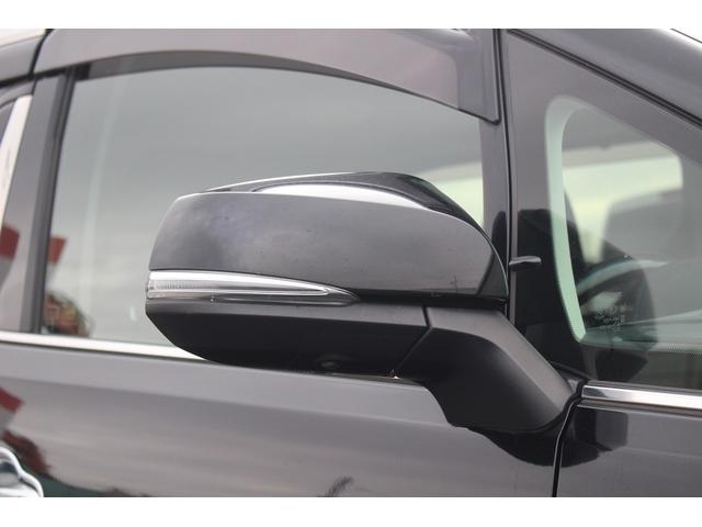 ヴェルファイアハイブリッド ＺＲ　Ｇエディション　後期型　禁煙車　純正１０．５インチナビ　ＪＢＬサウンド　フルセグＴＶ　全周囲カメラ　モデリスタフルエアロ　サンルーフ　ＥＴＣ２．０　衝突軽減ブレーキ　電動リアゲート　ＬＥＤヘッドライト（29枚目）