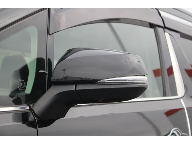 ヴェルファイアハイブリッド ＺＲ　Ｇエディション　後期型　禁煙車　純正１０．５インチナビ　ＪＢＬサウンド　フルセグＴＶ　全周囲カメラ　モデリスタフルエアロ　サンルーフ　ＥＴＣ２．０　衝突軽減ブレーキ　電動リアゲート　ＬＥＤヘッドライト（30枚目）