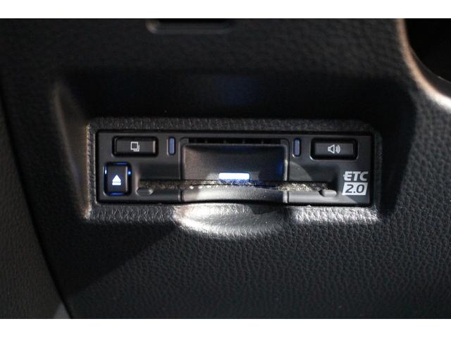 ヴォクシー ハイブリッドＳ－Ｚ　禁煙車　純正１０．５インチディスプレイオーディオナビ　１５００Ｗ給電　バックカメラ　アダプティブクルーズコントロール　シートヒーター　両側電動スライドドア　フルセグＴＶ　ＥＴＣ２．０（7枚目）