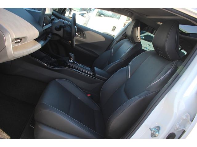 プリウス Ｚ　禁煙車　ワンオーナー　サンルーフ　純正１２．３インチディスプレイオーディオ　アダプティブクルーズコントロール　パノラミックビューモニター　電動リアゲート　１５００Ｗ給電　黒革シート　ＥＴＣ２．０（19枚目）