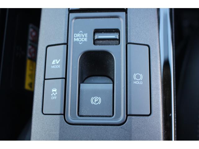 プリウス Ｚ　禁煙車　ワンオーナー　サンルーフ　純正１２．３インチディスプレイオーディオ　アダプティブクルーズコントロール　パノラミックビューモニター　電動リアゲート　１５００Ｗ給電　黒革シート　ＥＴＣ２．０（32枚目）