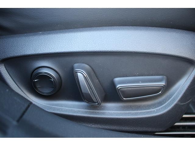 プリウス Ｚ　禁煙車　ワンオーナー　サンルーフ　純正１２．３インチディスプレイオーディオ　アダプティブクルーズコントロール　パノラミックビューモニター　電動リアゲート　１５００Ｗ給電　黒革シート　ＥＴＣ２．０（41枚目）