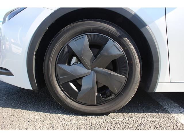 プリウス U 禁煙車 純正8インチディスプレイオーディオ パノラミックビューモニター 1500W給電 アダプティブクルーズコントロール ブラインドスポットモニター ETC2.0 フルセグTV LEDヘッドライト(18枚目)