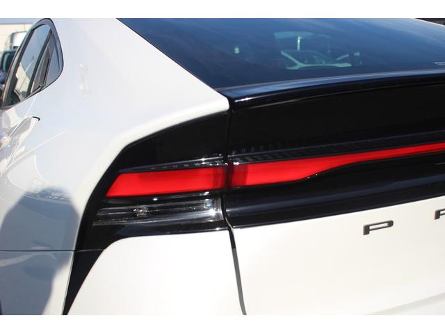 プリウス U 禁煙車 純正8インチディスプレイオーディオ パノラミックビューモニター 1500W給電 アダプティブクルーズコントロール ブラインドスポットモニター ETC2.0 フルセグTV LEDヘッドライト(23枚目)