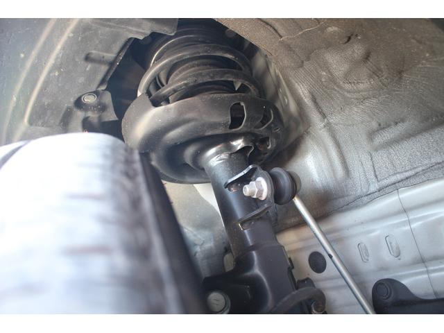 プリウス U 禁煙車 純正8インチディスプレイオーディオ パノラミックビューモニター 1500W給電 アダプティブクルーズコントロール ブラインドスポットモニター ETC2.0 フルセグTV LEDヘッドライト(26枚目)