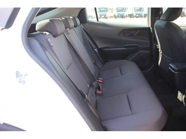 プリウス U 禁煙車 純正8インチディスプレイオーディオ パノラミックビューモニター 1500W給電 アダプティブクルーズコントロール ブラインドスポットモニター ETC2.0 フルセグTV LEDヘッドライト(32枚目)