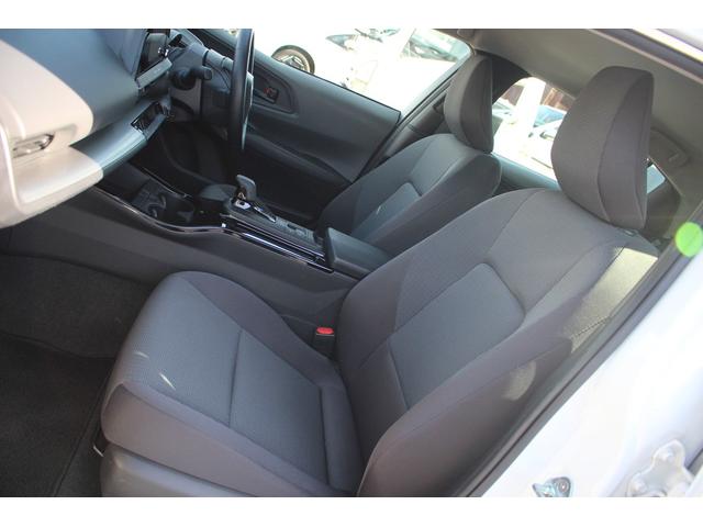 プリウス U 禁煙車 純正8インチディスプレイオーディオ パノラミックビューモニター 1500W給電 アダプティブクルーズコントロール ブラインドスポットモニター ETC2.0 フルセグTV LEDヘッドライト(39枚目)