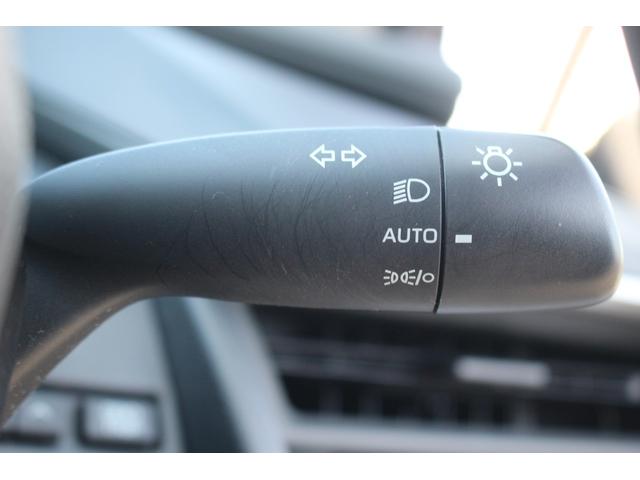 プリウス U 禁煙車 純正8インチディスプレイオーディオ パノラミックビューモニター 1500W給電 アダプティブクルーズコントロール ブラインドスポットモニター ETC2.0 フルセグTV LEDヘッドライト(52枚目)