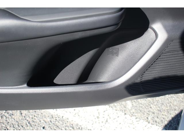 プリウス U 禁煙車 純正8インチディスプレイオーディオ パノラミックビューモニター 1500W給電 アダプティブクルーズコントロール ブラインドスポットモニター ETC2.0 フルセグTV LEDヘッドライト(64枚目)