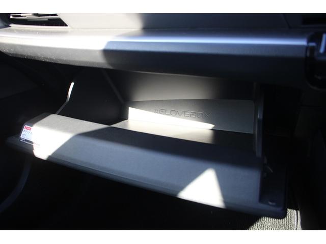 プリウス U 禁煙車 純正8インチディスプレイオーディオ パノラミックビューモニター 1500W給電 アダプティブクルーズコントロール ブラインドスポットモニター ETC2.0 フルセグTV LEDヘッドライト(69枚目)