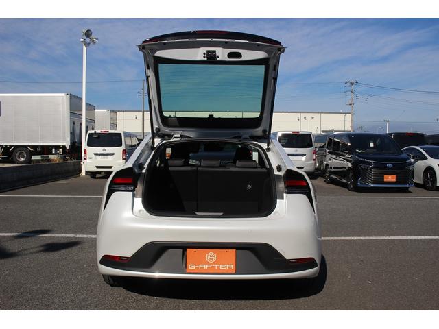 プリウス U 禁煙車 純正8インチディスプレイオーディオ パノラミックビューモニター 1500W給電 アダプティブクルーズコントロール ブラインドスポットモニター ETC2.0 フルセグTV LEDヘッドライト(70枚目)