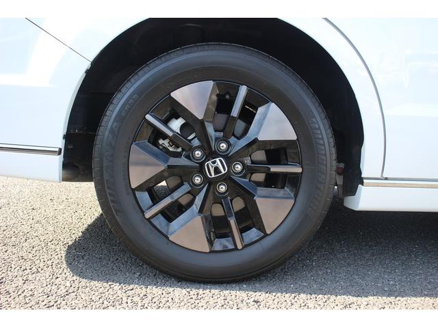 ステップワゴン ｅ：ＨＥＶスパーダ　禁煙車　Ｇａｔｈｅｒｓ９インチナビ　ブラインドスポットモニター　バックカメラ　両側電動スライドドア　アダプティブクルーズコントロール　電動リアゲート　シートヒーター　ＬＥＤヘッドライト（16枚目）