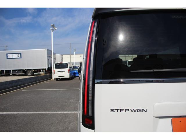 ステップワゴン ｅ：ＨＥＶスパーダ　禁煙車　Ｇａｔｈｅｒｓ９インチナビ　ブラインドスポットモニター　バックカメラ　両側電動スライドドア　アダプティブクルーズコントロール　電動リアゲート　シートヒーター　ＬＥＤヘッドライト（25枚目）
