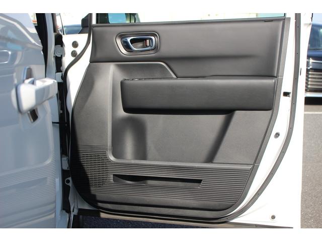 ステップワゴン ｅ：ＨＥＶスパーダ　禁煙車　Ｇａｔｈｅｒｓ９インチナビ　ブラインドスポットモニター　バックカメラ　両側電動スライドドア　アダプティブクルーズコントロール　電動リアゲート　シートヒーター　ＬＥＤヘッドライト（28枚目）