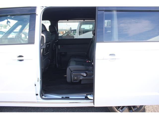 ステップワゴン ｅ：ＨＥＶスパーダ　禁煙車　Ｇａｔｈｅｒｓ９インチナビ　ブラインドスポットモニター　バックカメラ　両側電動スライドドア　アダプティブクルーズコントロール　電動リアゲート　シートヒーター　ＬＥＤヘッドライト（35枚目）