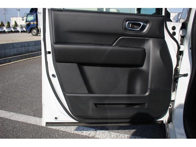 ステップワゴン ｅ：ＨＥＶスパーダ　禁煙車　Ｇａｔｈｅｒｓ９インチナビ　ブラインドスポットモニター　バックカメラ　両側電動スライドドア　アダプティブクルーズコントロール　電動リアゲート　シートヒーター　ＬＥＤヘッドライト（37枚目）