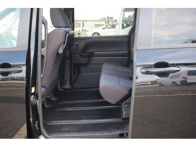 ノア X 禁煙車 9型ディスプレイオーディオ バックカメラ レーダークルーズコントロール 衝突軽減 クリアランスソナー ETC2.0 純正16インチアルミホイール LEDヘッドライト スマートプッシュスタート(37枚目)